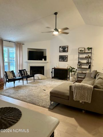 125 Sakonnet Trail, Pinehurst, NC 28374