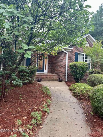 125 Sakonnet Trail, Pinehurst, NC 28374
