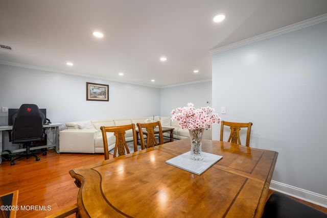 136 Woodmere Drive 406, Parlin, NJ 08859
