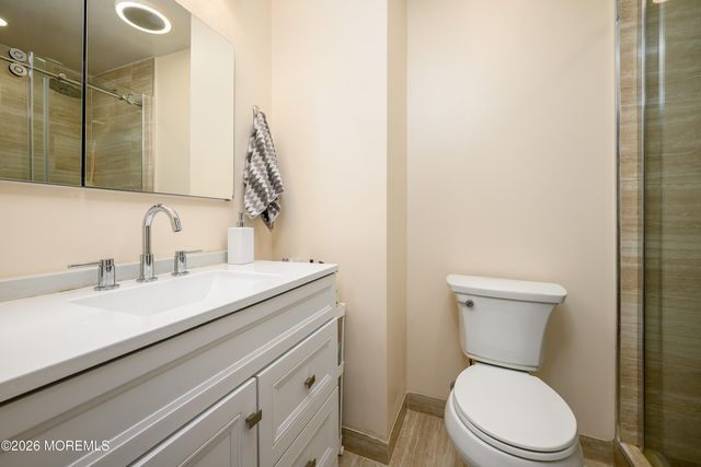136 Woodmere Drive 406, Parlin, NJ 08859