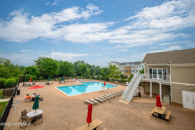 136 Woodmere Drive 406, Parlin, NJ 08859