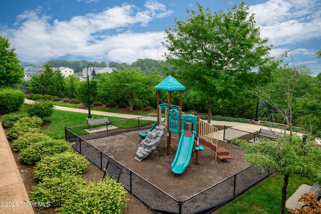136 Woodmere Drive 406, Parlin, NJ 08859