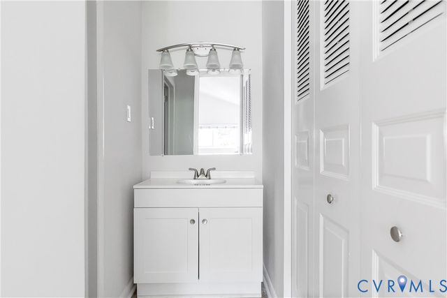 1829 Ivystone Dr, Henrico, VA 23238