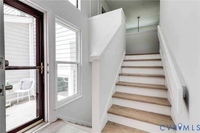 1829 Ivystone Dr, Henrico, VA 23238
