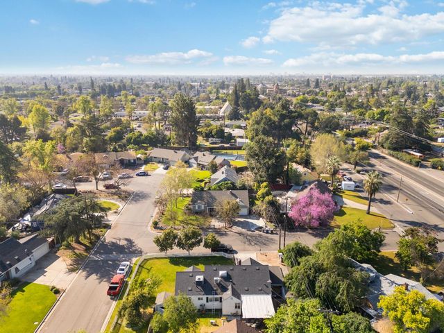 3144 E Sussex Way, Fresno, CA 93726