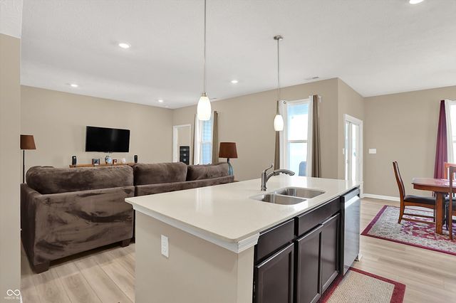 9806 Olympic Boulevard, Pendleton, IN 46064