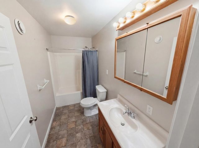 1445 ITTA DRIVE, North Pole, AK 99705