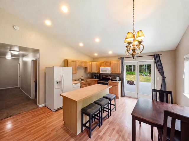 1445 ITTA DRIVE, North Pole, AK 99705