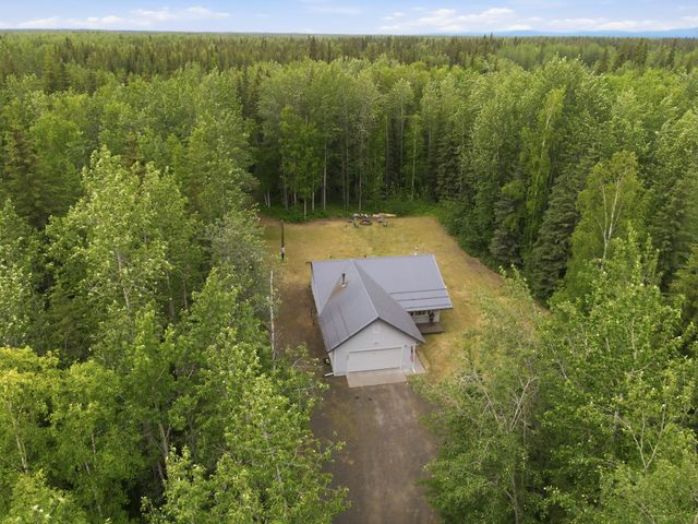 1445 ITTA DRIVE, North Pole, AK 99705