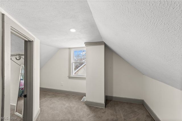 3180 Sycamore Road, Cleveland Heights, OH 44118