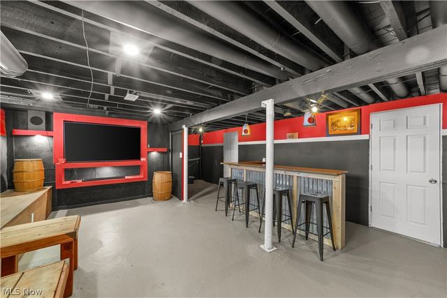 3180 Sycamore Road, Cleveland Heights, OH 44118