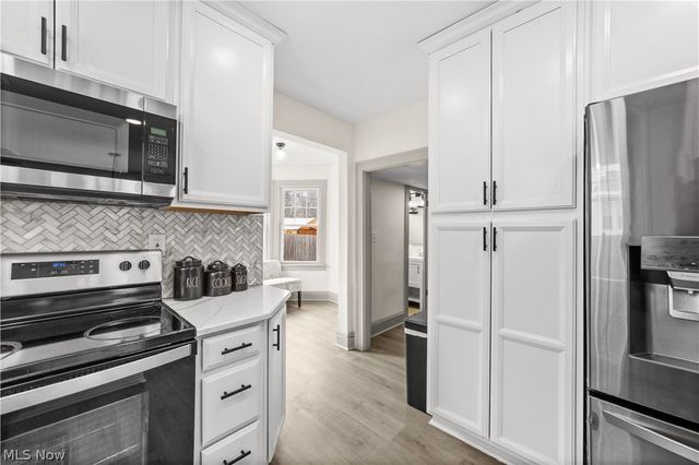 3180 Sycamore Road, Cleveland Heights, OH 44118