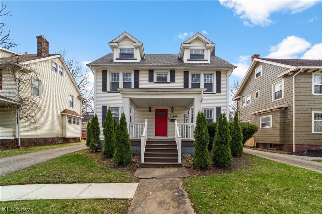 3180 Sycamore Road, Cleveland Heights, OH 44118