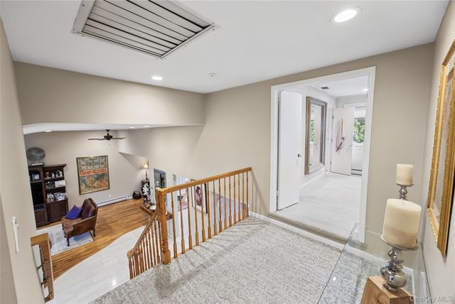 1875 Julian Lane, Merrick, NY 11566