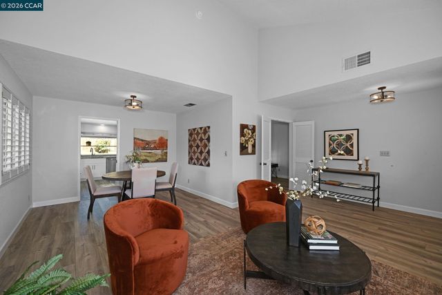 1284 Pinecrest Drive, Concord, CA 94521