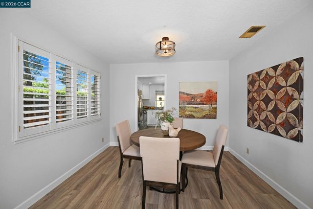 1284 Pinecrest Drive, Concord, CA 94521
