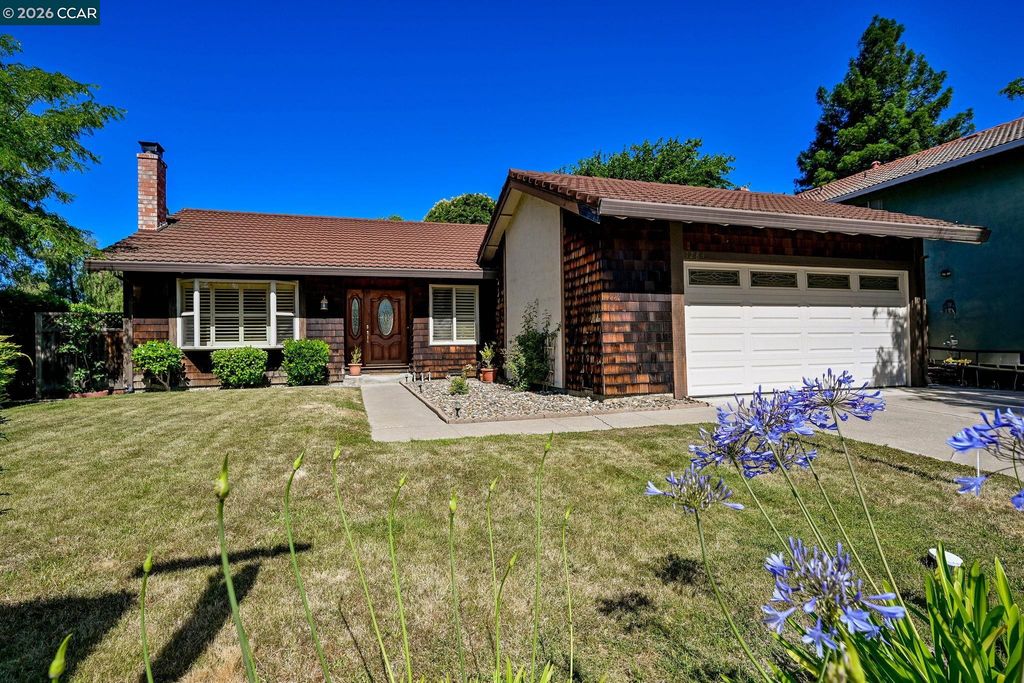 1284 Pinecrest Drive, Concord, CA 94521