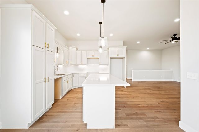 2560 Noellyn Drive, Berrien Springs, MI 49103