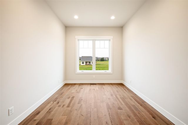 2560 Noellyn Drive, Berrien Springs, MI 49103