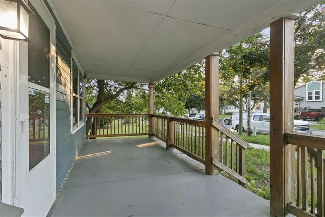 2645 Longstreet Avenue, Wyoming, MI 49509