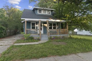 2645 Longstreet Avenue, Wyoming, MI 49509