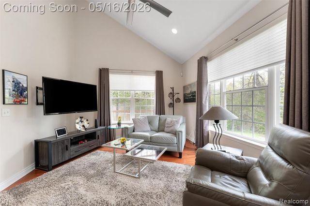 29451 Weston Drive 120, Novi, MI 48377