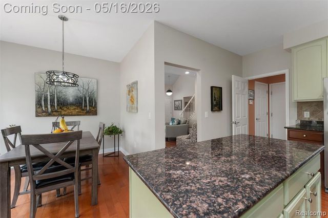 29451 Weston Drive 120, Novi, MI 48377