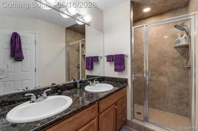 29451 Weston Drive 120, Novi, MI 48377