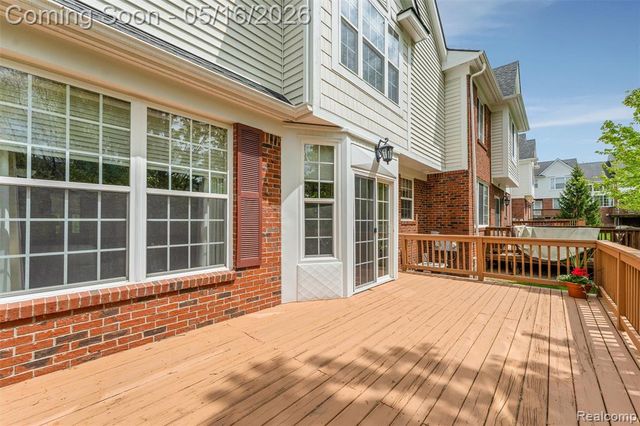 29451 Weston Drive 120, Novi, MI 48377