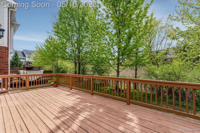 29451 Weston Drive 120, Novi, MI 48377