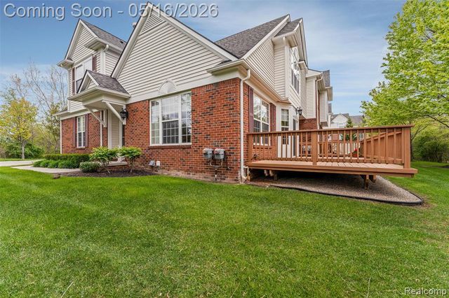 29451 Weston Drive 120, Novi, MI 48377