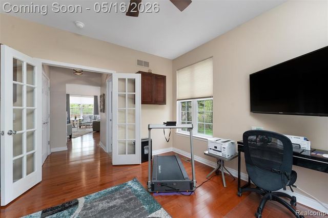 29451 Weston Drive 120, Novi, MI 48377