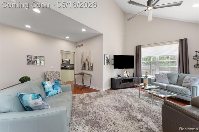 29451 Weston Drive 120, Novi, MI 48377