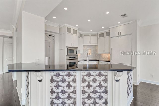 122 Crosstree Drive 122, Hilton Head Island, SC 29926