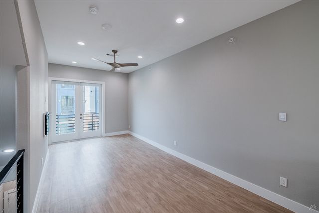 111 Merritt Street 101, Fort Worth, TX 76114