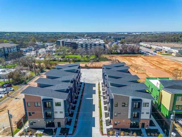 111 Merritt Street 101, Fort Worth, TX 76114