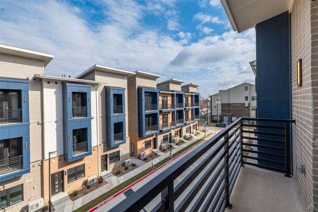 111 Merritt Street 101, Fort Worth, TX 76114