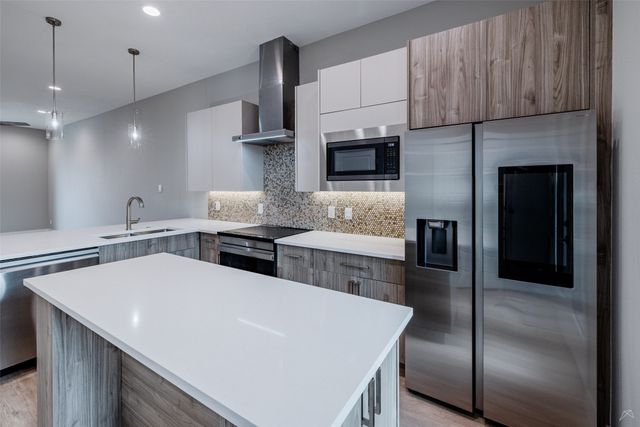 111 Merritt Street 101, Fort Worth, TX 76114