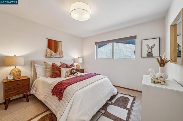 3203 Monterey Blvd, Oakland, CA 94602