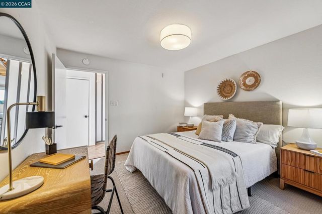 3203 Monterey Blvd, Oakland, CA 94602