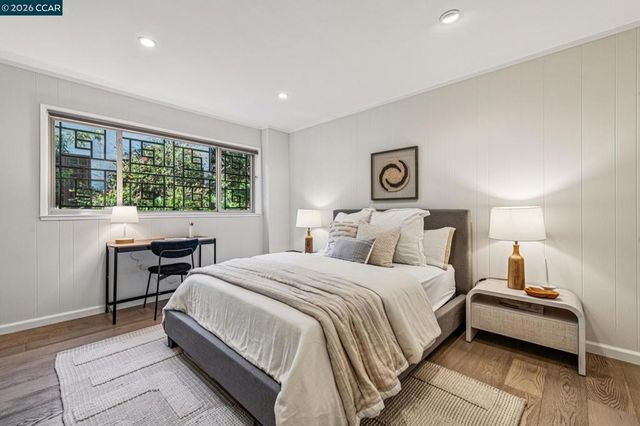 3203 Monterey Blvd, Oakland, CA 94602