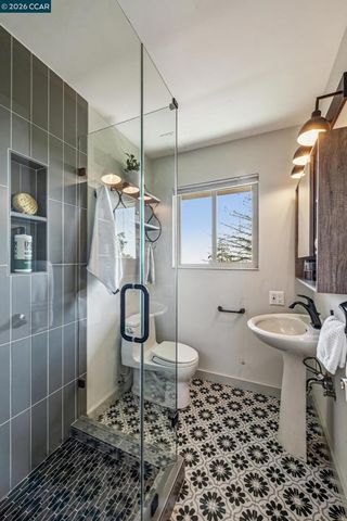 3203 Monterey Blvd, Oakland, CA 94602