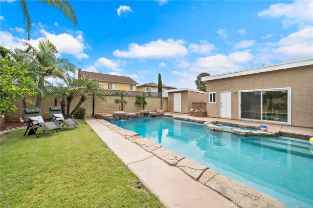 16346 Sycamore Street, Fountain Valley, CA 92708
