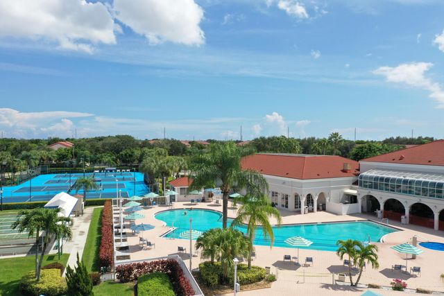 5136 FLORIA Drive G, Boynton Beach, FL 33437