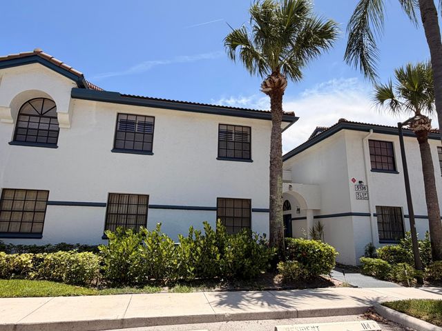 5136 FLORIA Drive G, Boynton Beach, FL 33437