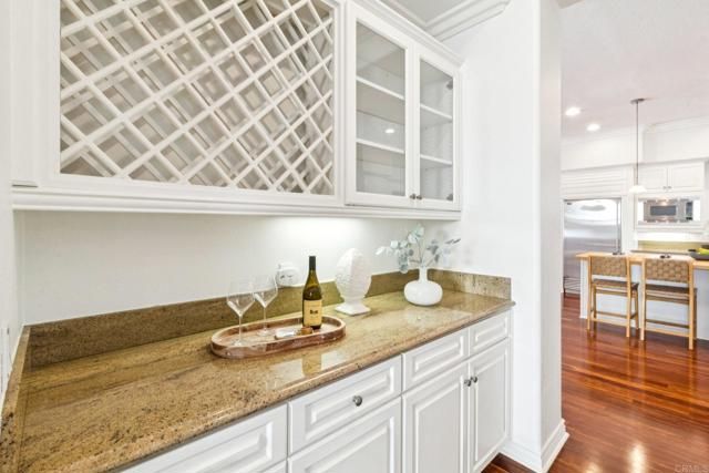 5492 Coach Ln, San Diego, CA 92130