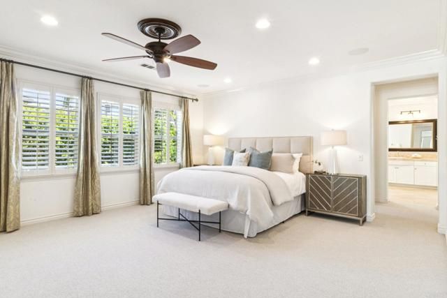 5492 Coach Ln, San Diego, CA 92130