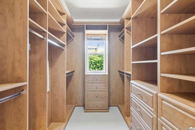 5492 Coach Ln, San Diego, CA 92130