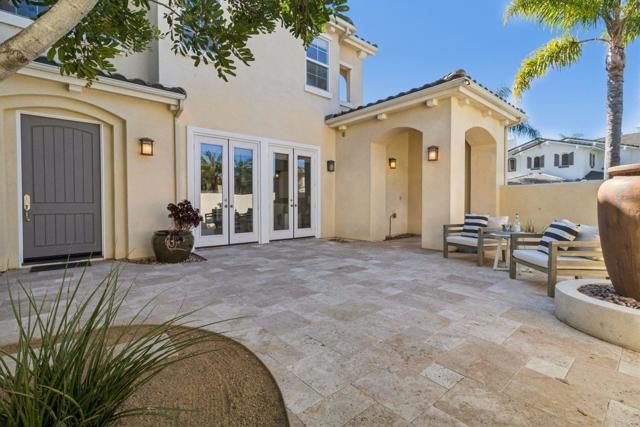 5492 Coach Ln, San Diego, CA 92130