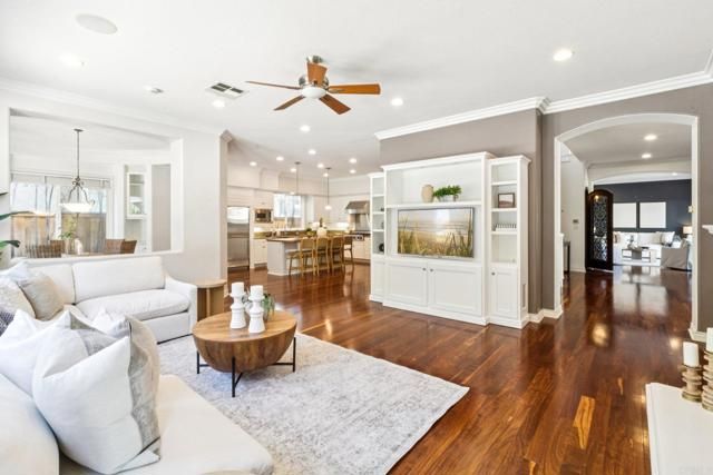 5492 Coach Ln, San Diego, CA 92130